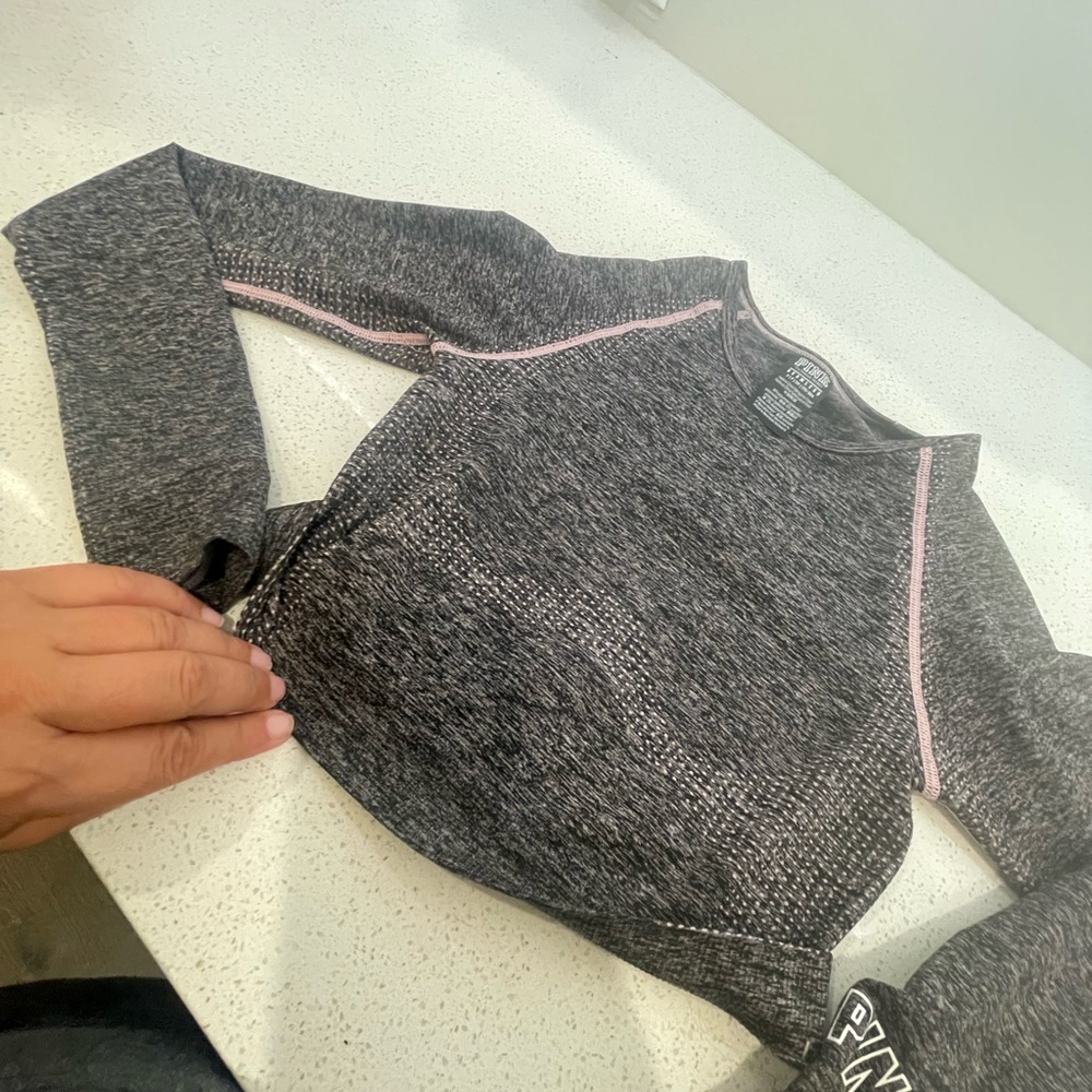 Pink Compression Shirt Small - - Picture 6 of 6